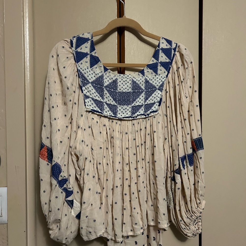 Free people Bohemian Cream and Blue Women's Top large - Picture 2 of 7